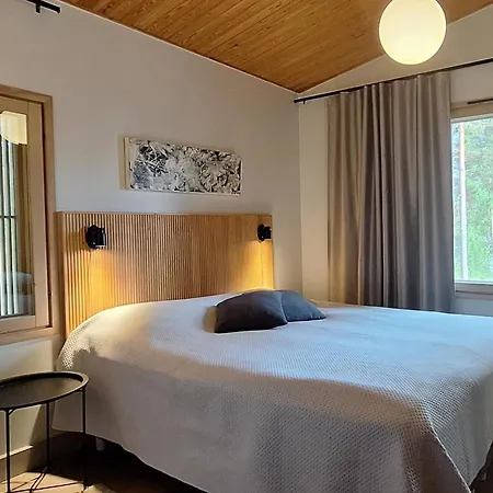 Holiday home Hiisiranta E4 By Interhome