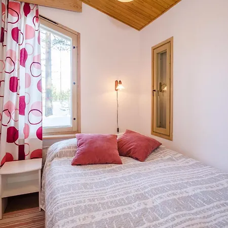 Nyaraló Hiisiranta E4 By Interhome *